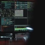 Monitorizarea traficului de retea pe ecran de terminal, folosita pentru detectarea anomaliilor cu Wireshark